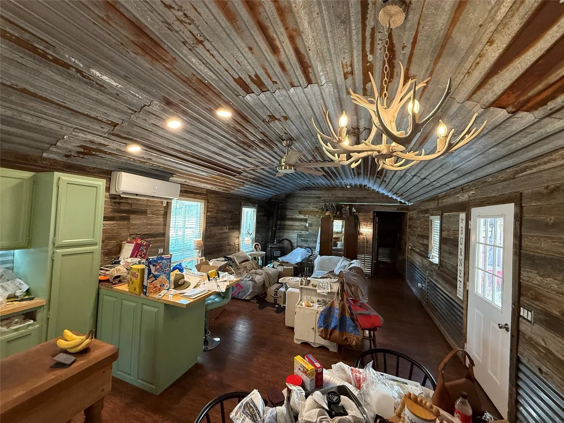 Photo of 3998 2341 RD