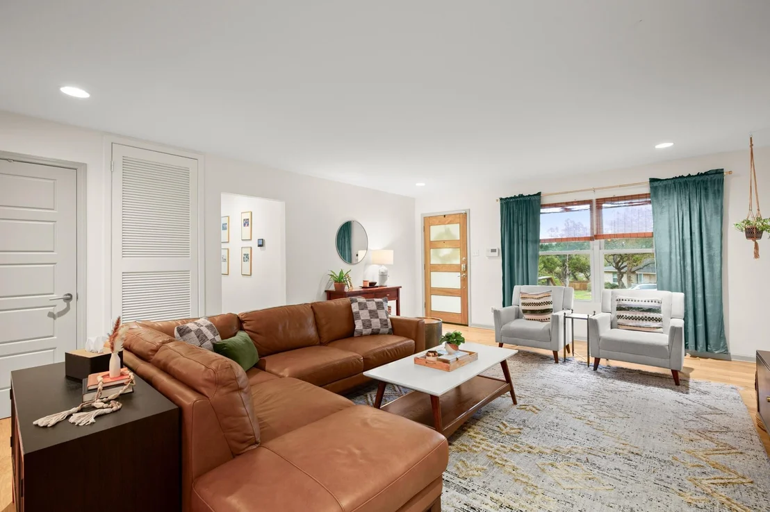 Photo of 8600 Azalea TRL