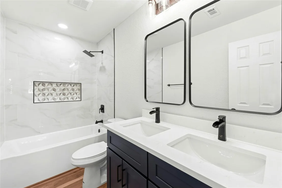 Photo of 2110 Heather DR