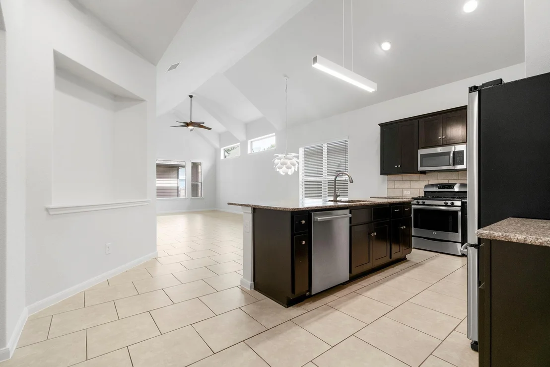 Photo of 1336 Sanders
