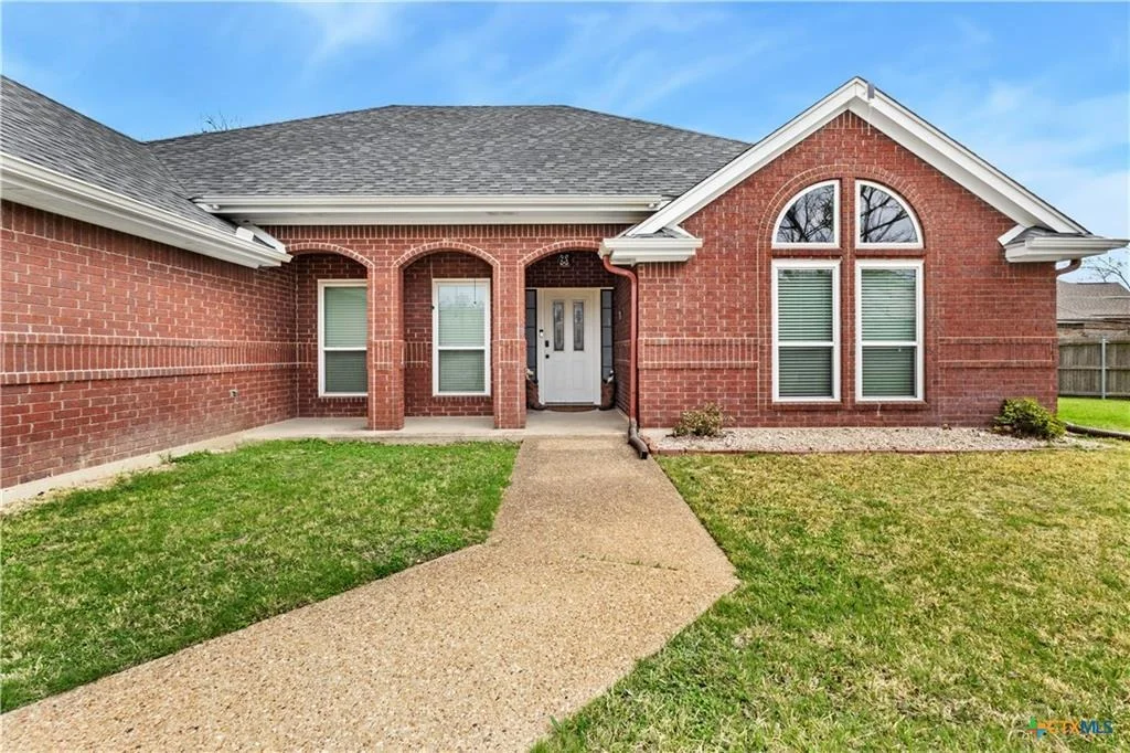 Photo of 1711 Lynx CIR