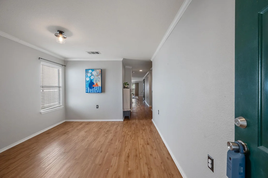 Photo of 5321 Krueger LN S