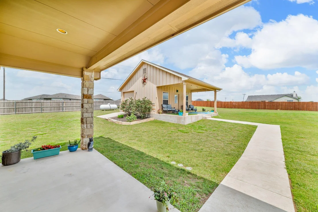 Photo of 201 Wind Stone E
