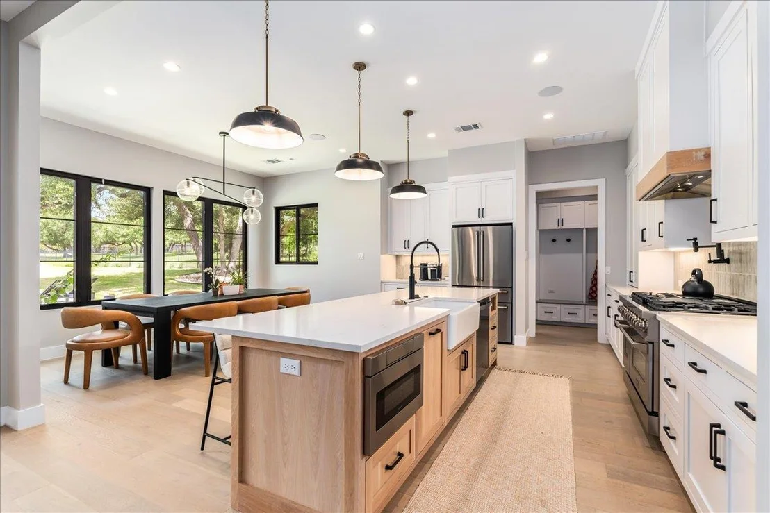 Photo of 9600 Stratus DR