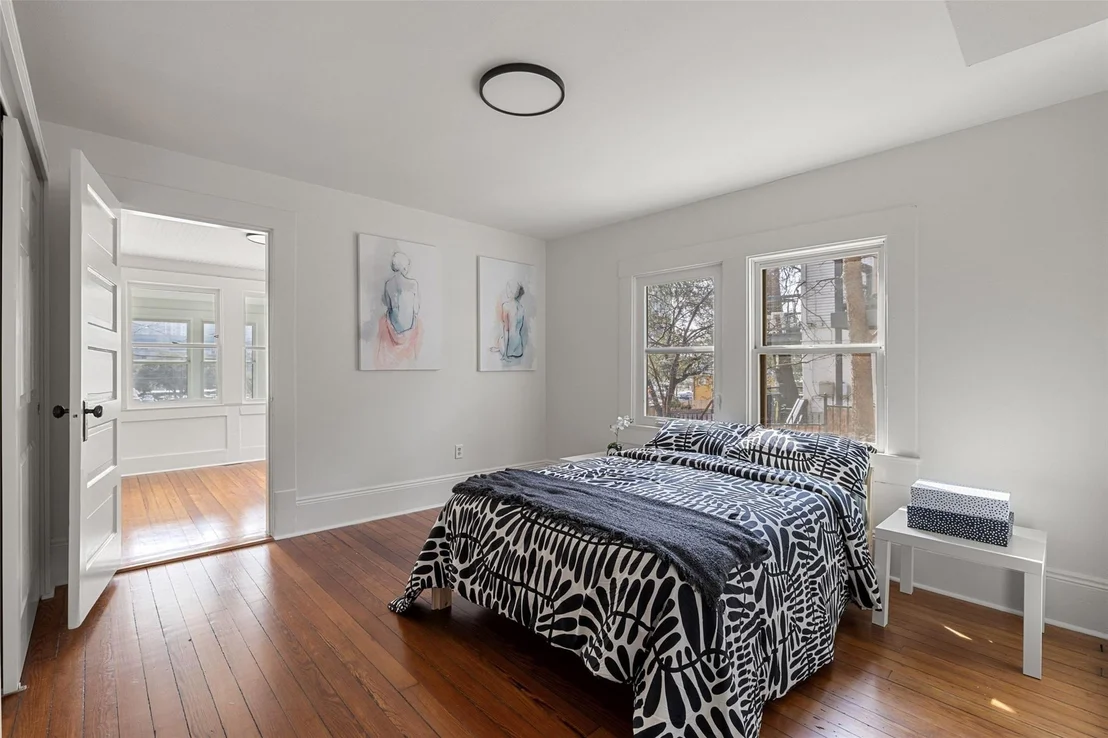 Photo of 613 Baylor ST