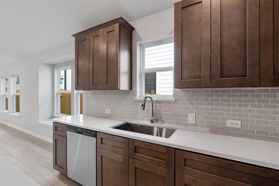 Photo of 320 Stellar Wind DR