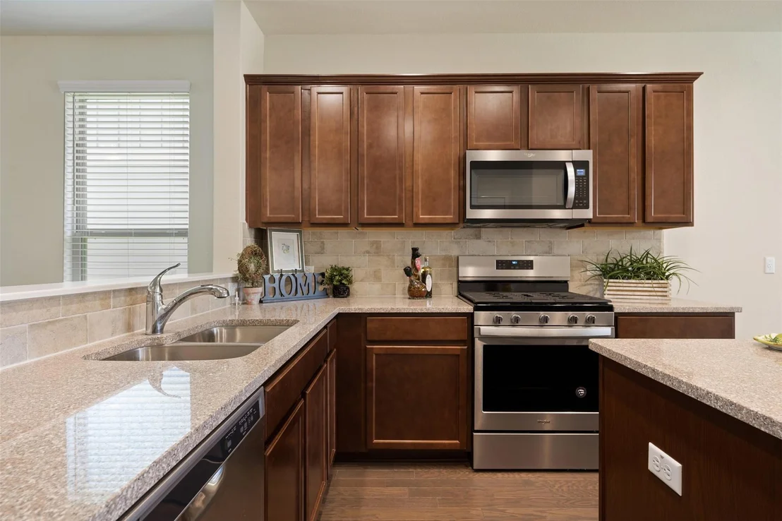 Photo of 1420 Cliffbrake WAY