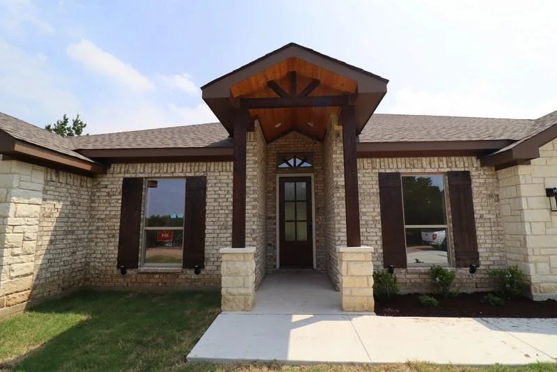 Photo of 15945 Salado DR