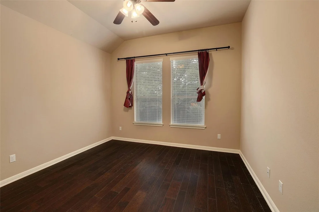 Photo of 2616 Hilltop Divide LN