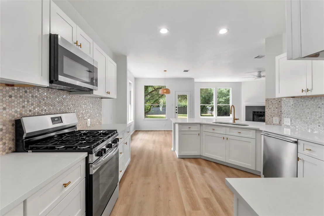 Photo of 6033 Almelo DR
