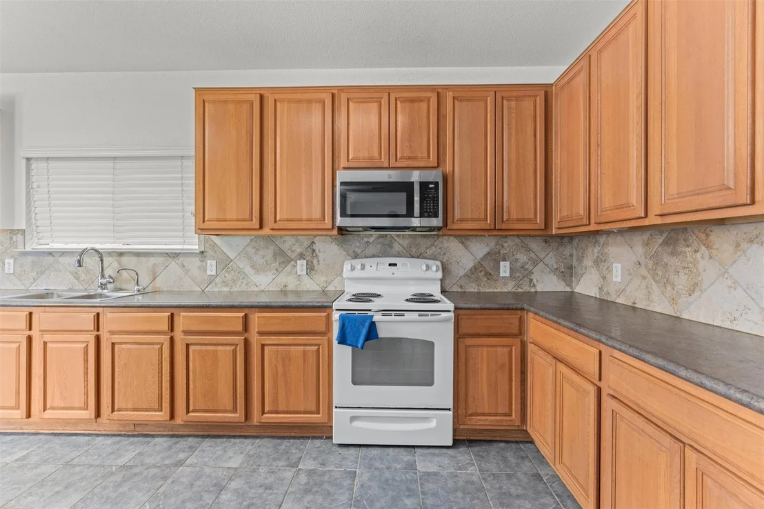 Photo of 804 Yosemite TRL
