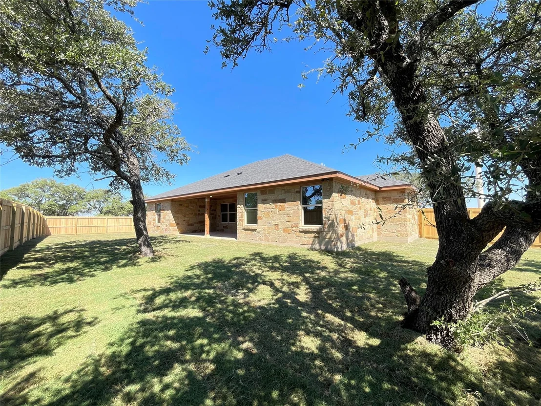 Photo of 425 Ridge Crest DR