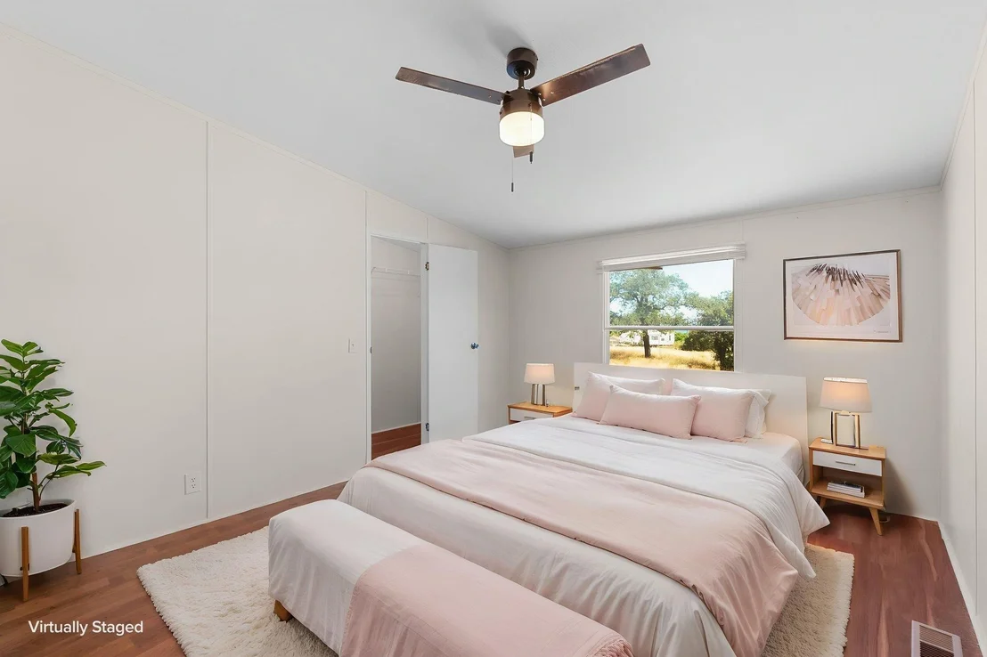 Photo of 821 Ranch Road 261