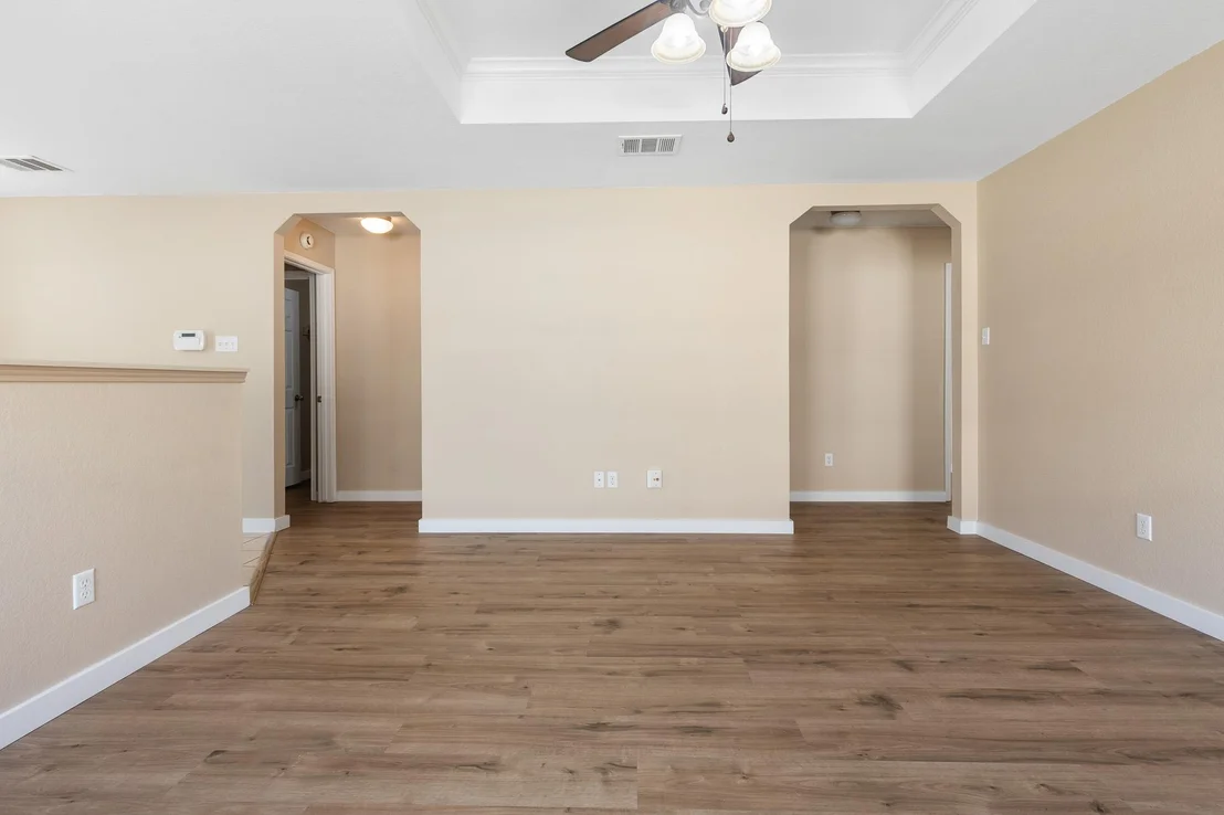 Photo of 148 Grazing Horse LN