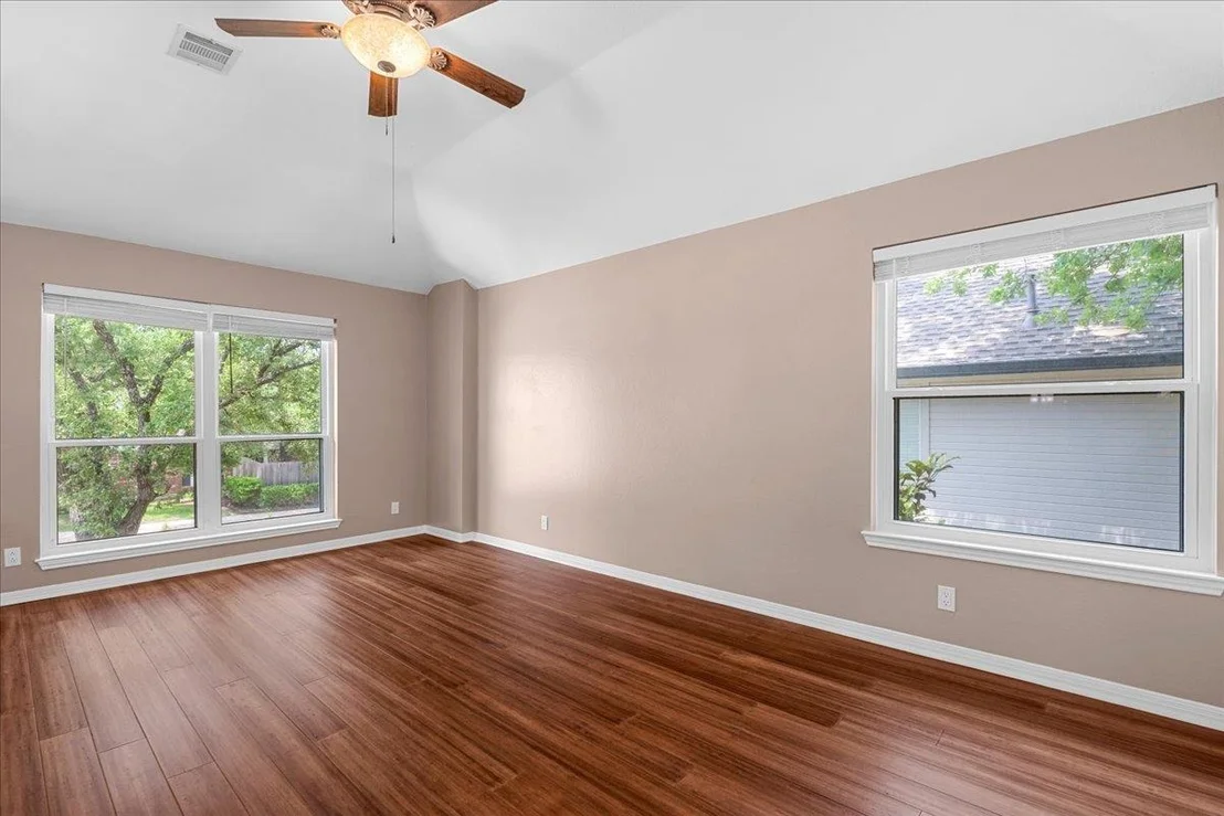Photo of 509 Oak Park DR