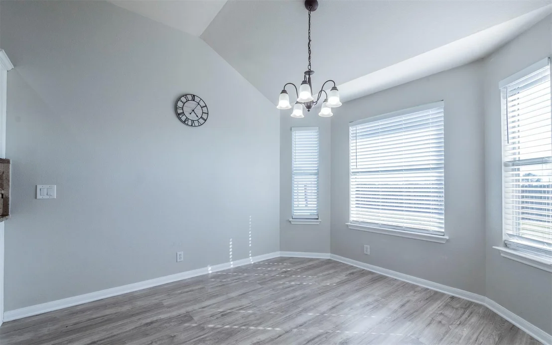 Photo of 1002 Stewart DR
