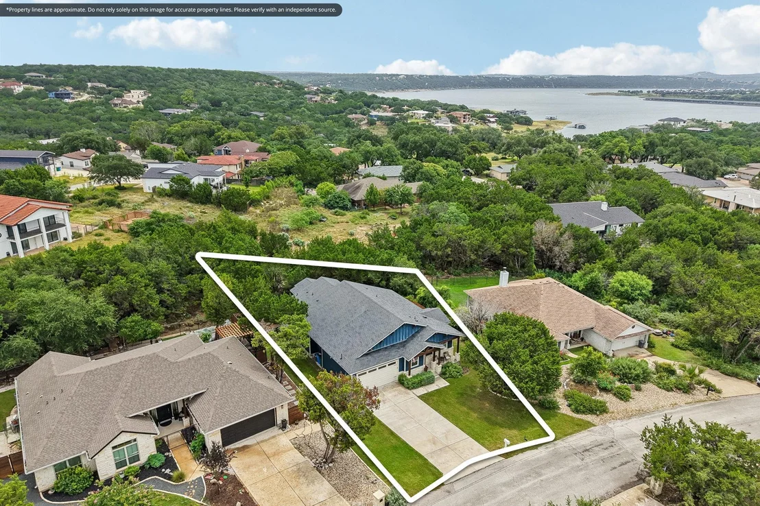 Photo of 2909 Davis CV
