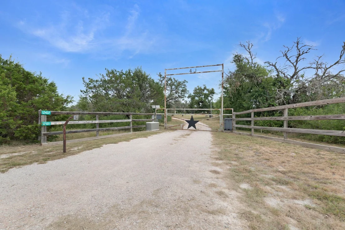 Photo of 12437 County Road 200