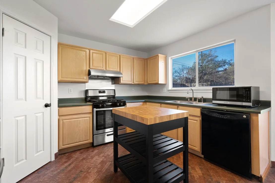 Photo of 12708 Parkland DR