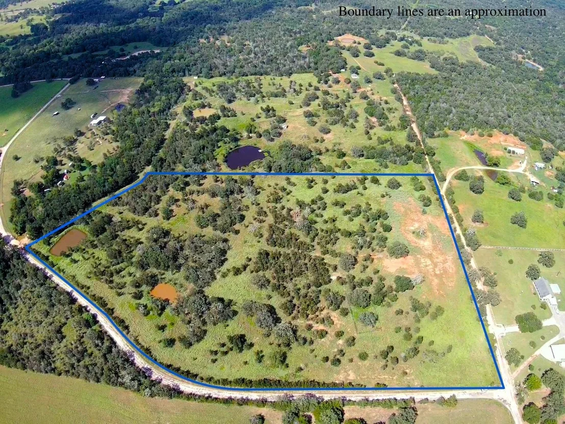 Photo of 1085 County Road 426