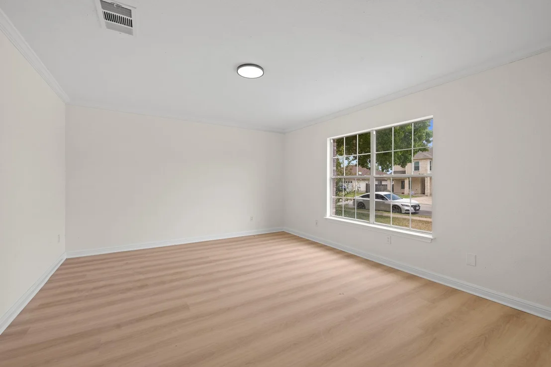 Photo of 1181 Forest Bluff TRL