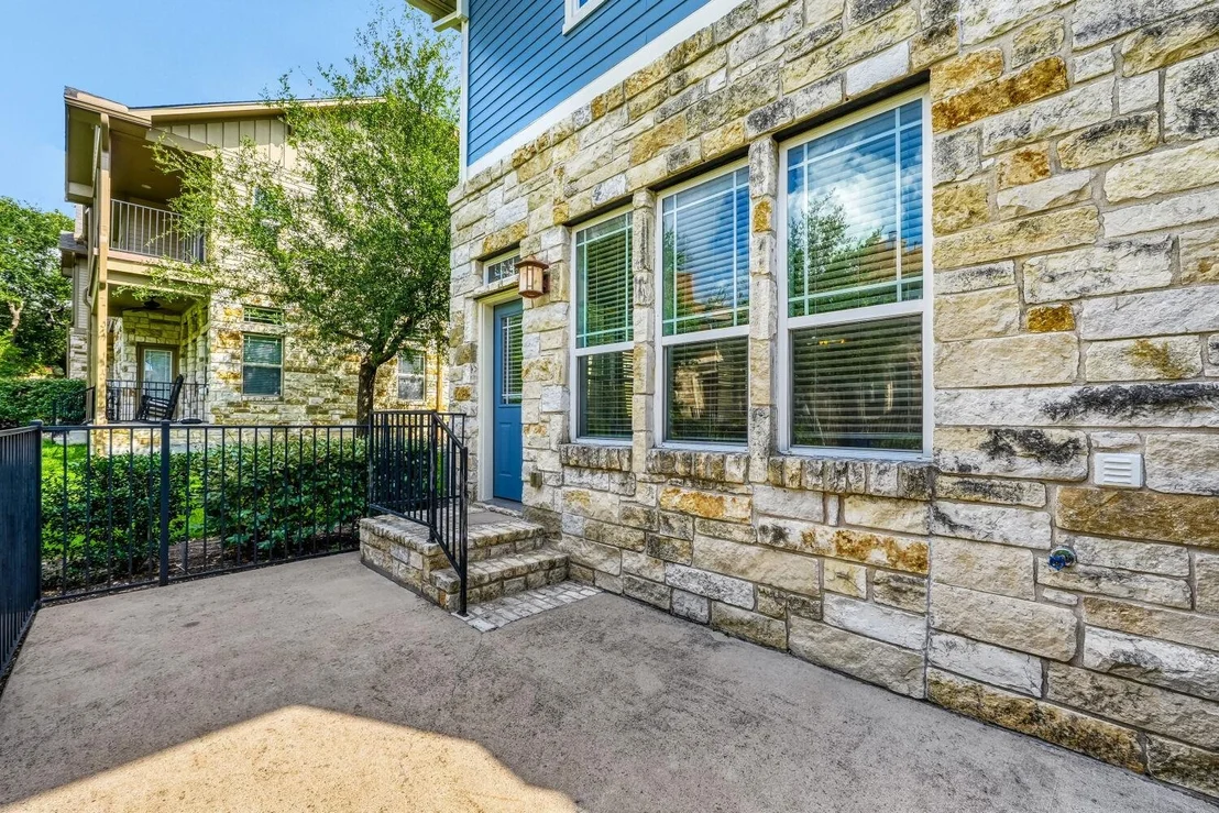 Photo of Unit 2101 at 2930 Grand Oaks LOOP
