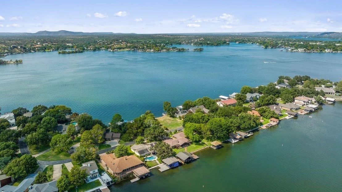 Photo of 30 Beaver Island RD