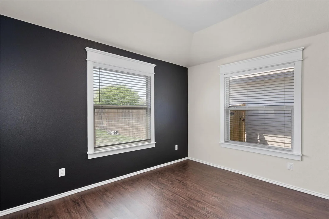 Photo of 162 Beth Ann LOOP