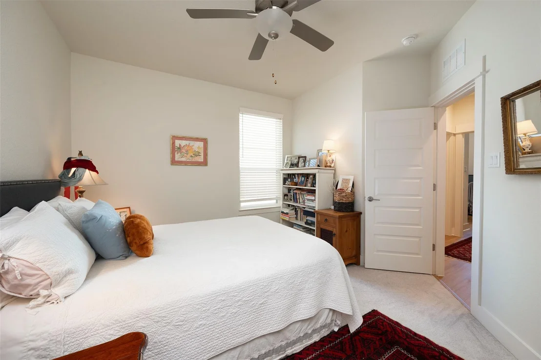 Photo of 137 Big Leaf DR