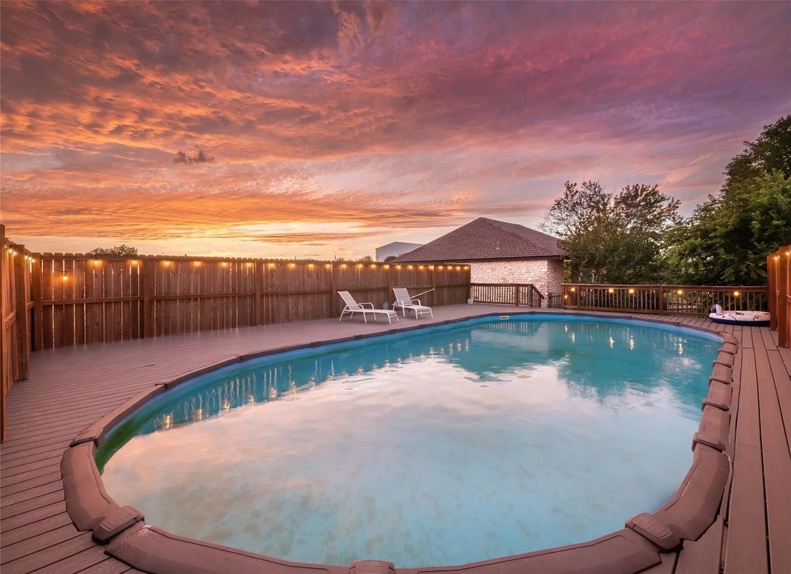 Photo of 1822 Rowe LOOP