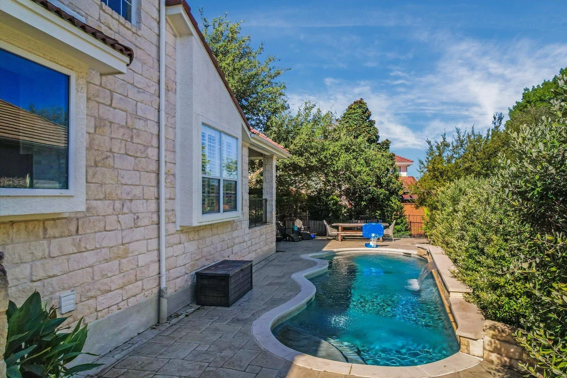 Photo of 43 LOST MEADOW TRL