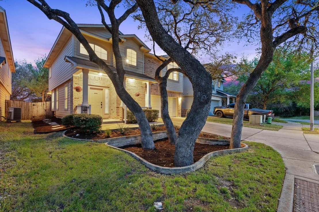 Photo of 8614 Brock CIR