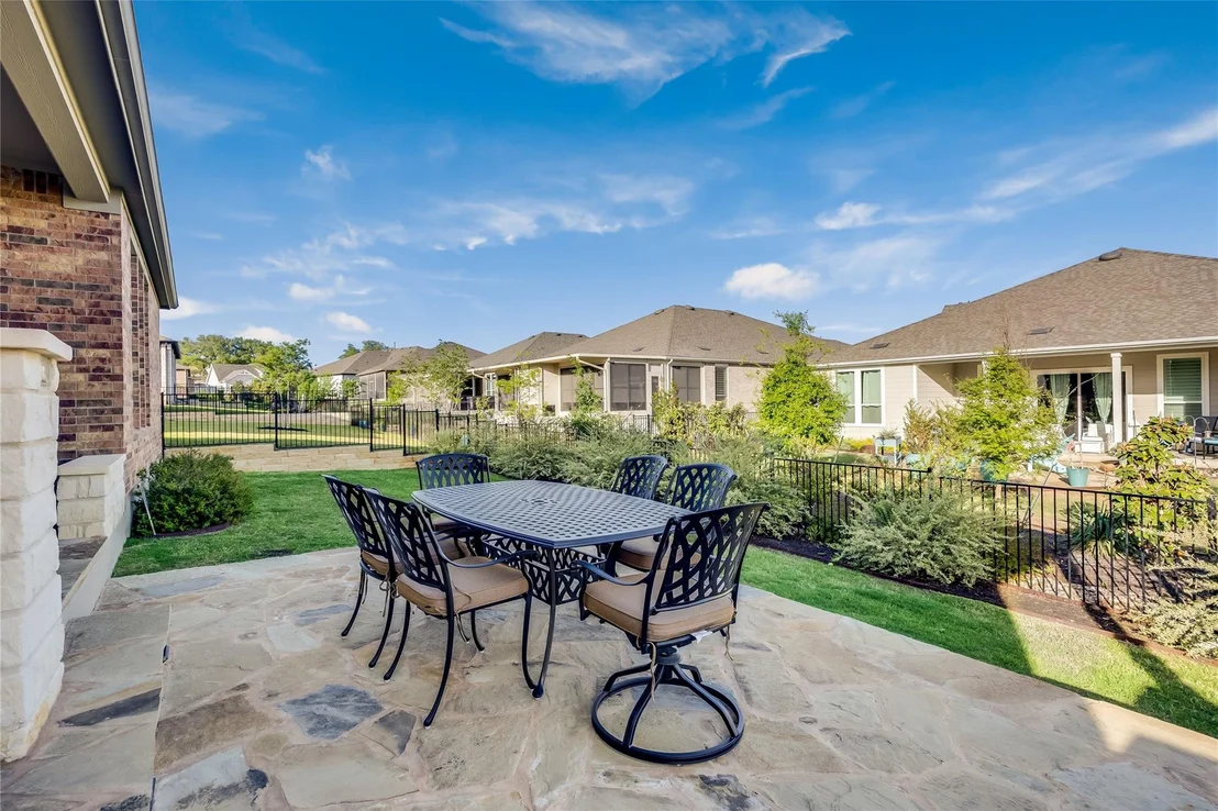 Photo of 102 Pointer LN