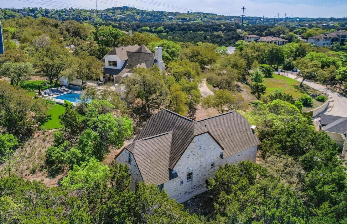 Photo of 700 Furlong DR