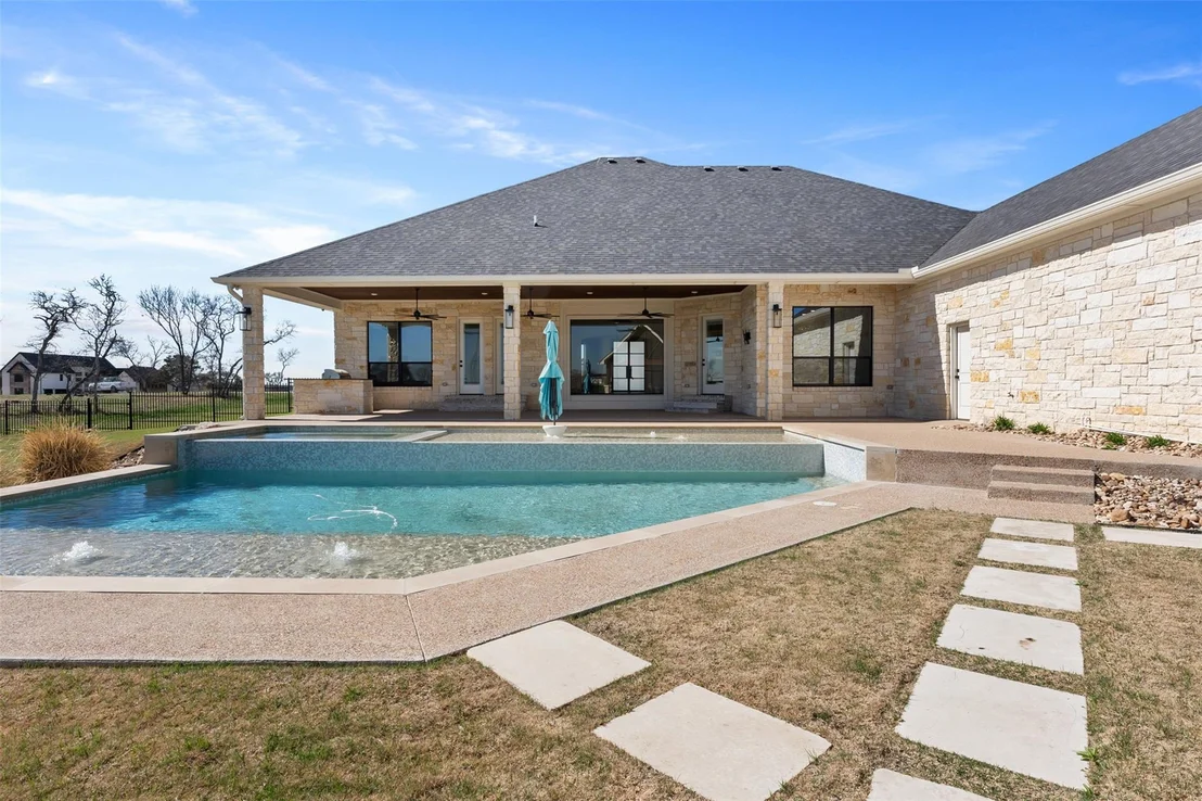 Photo of 10072 Blanco Springs RD
