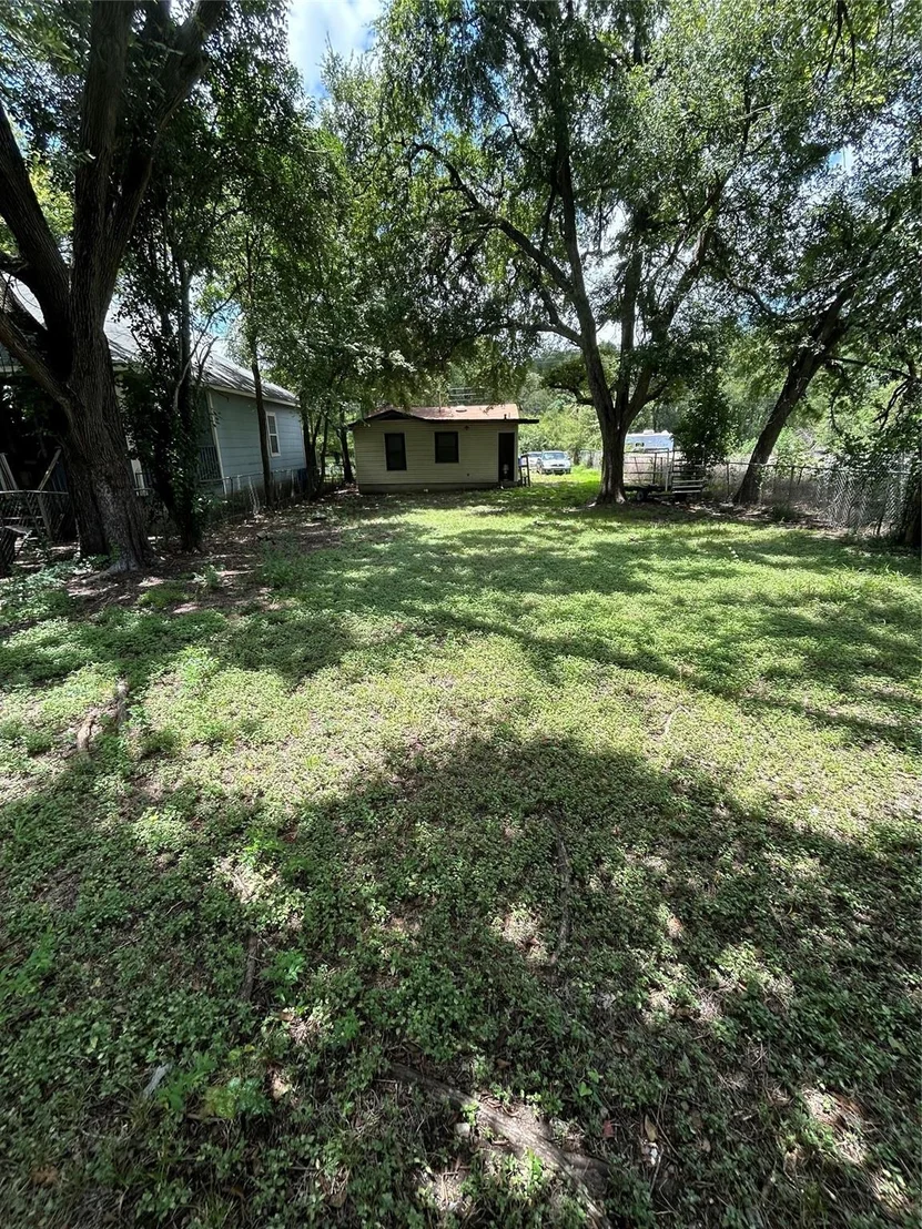 Photo of 1213 Fort Branch BLVD