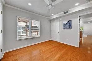 Photo of Unit 3 at 3009 Speedway