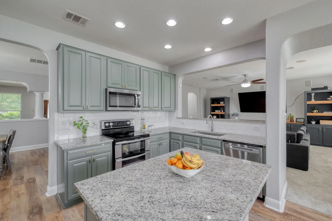 Photo of 141 Clematis CT