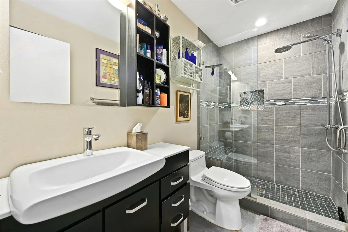 Photo of 4301 Red Cloud DR