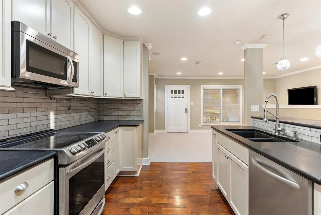 Photo of 4502 Ramsey Ave