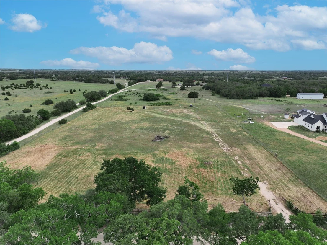 Photo of 400 County Road 204