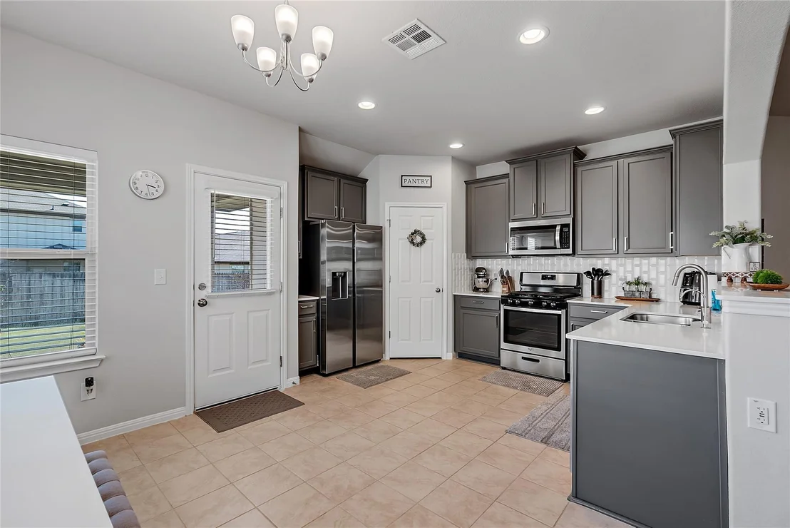 Photo of 212 Somerville ST