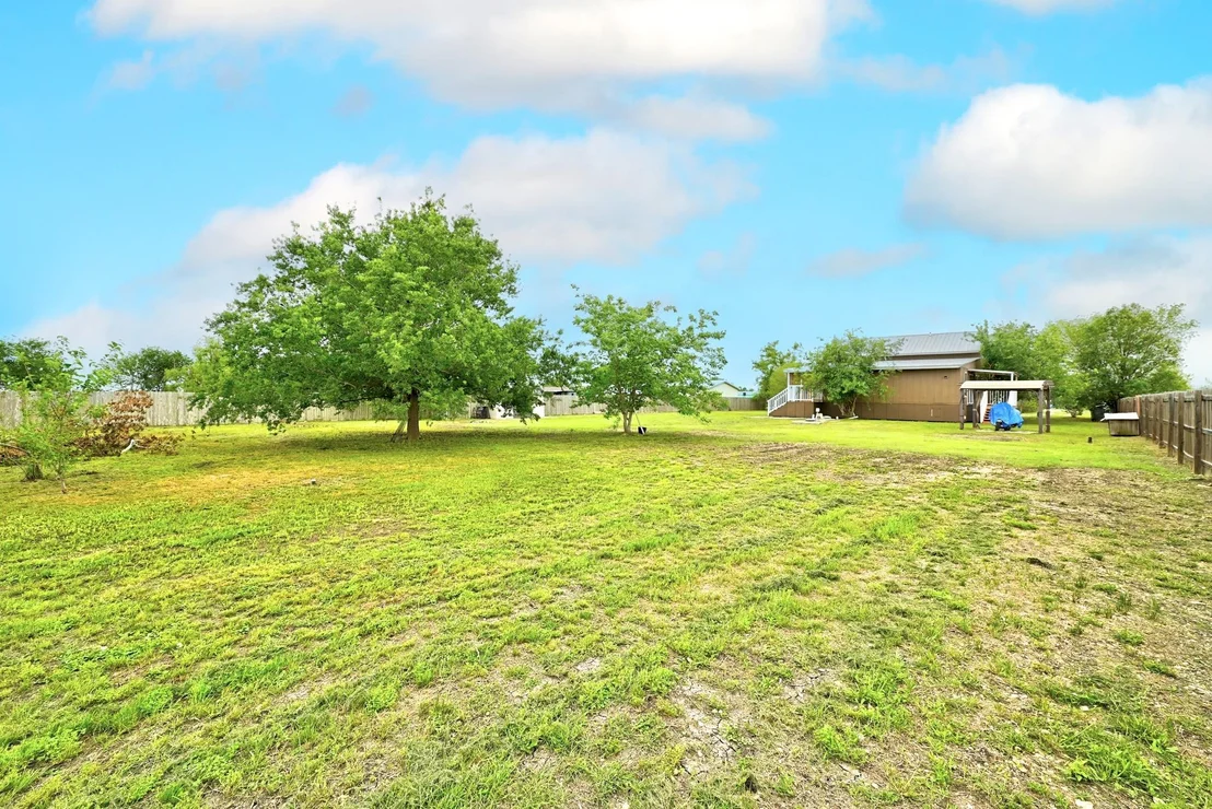 Photo of 320 Sunset Ridge RD