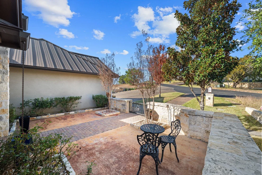Photo of 303 Emerald WAY
