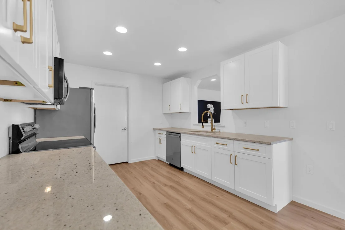 Photo of 9012 Elfen CV