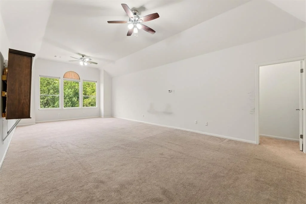 Photo of 406 Bellaire Oaks DR
