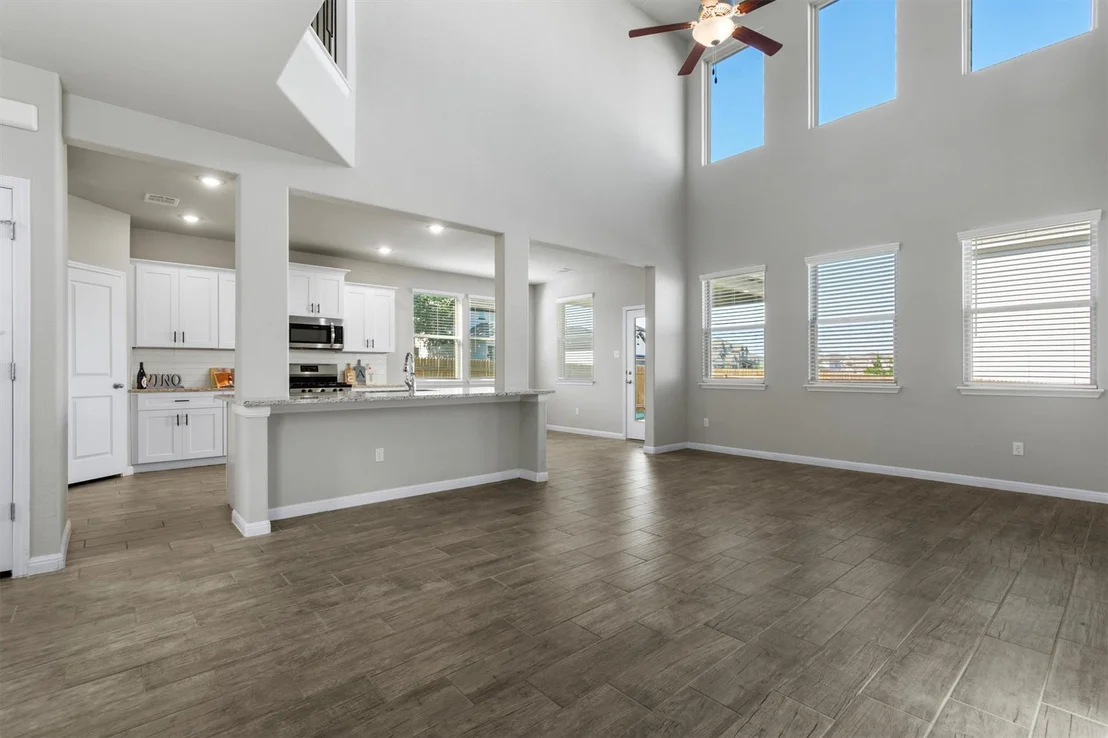 Photo of 301 Greenway DR