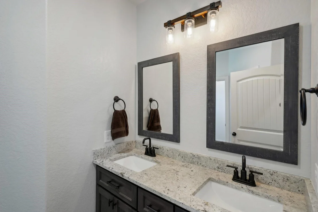 Photo of 103 RUSTIC WOODS