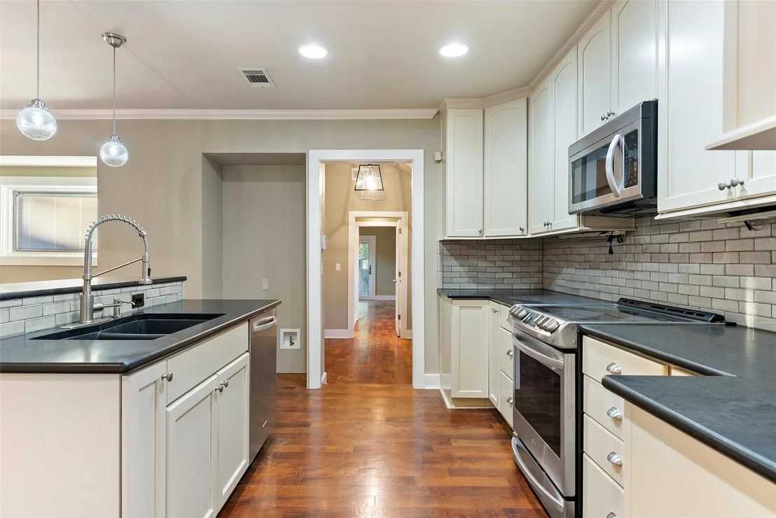 Photo of 4502 Ramsey Ave
