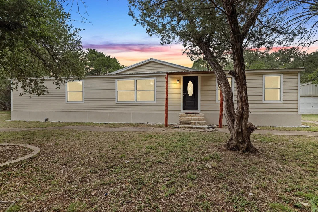 Photo of 745 County Road 270